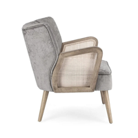 Poltrona Vilma - Design Retro Unico e Confortevole