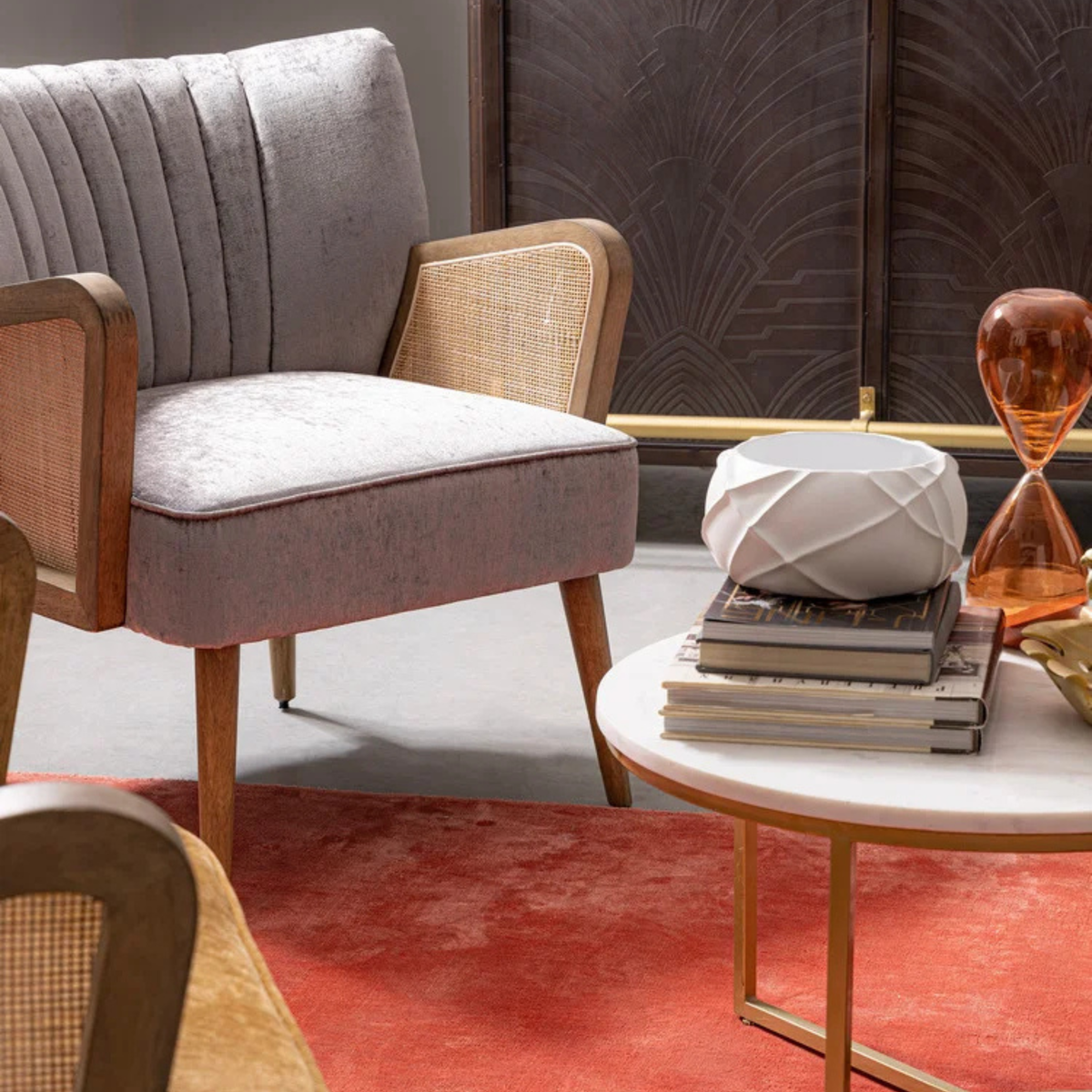 Poltrona Vilma - Design Retro Unico e Confortevole