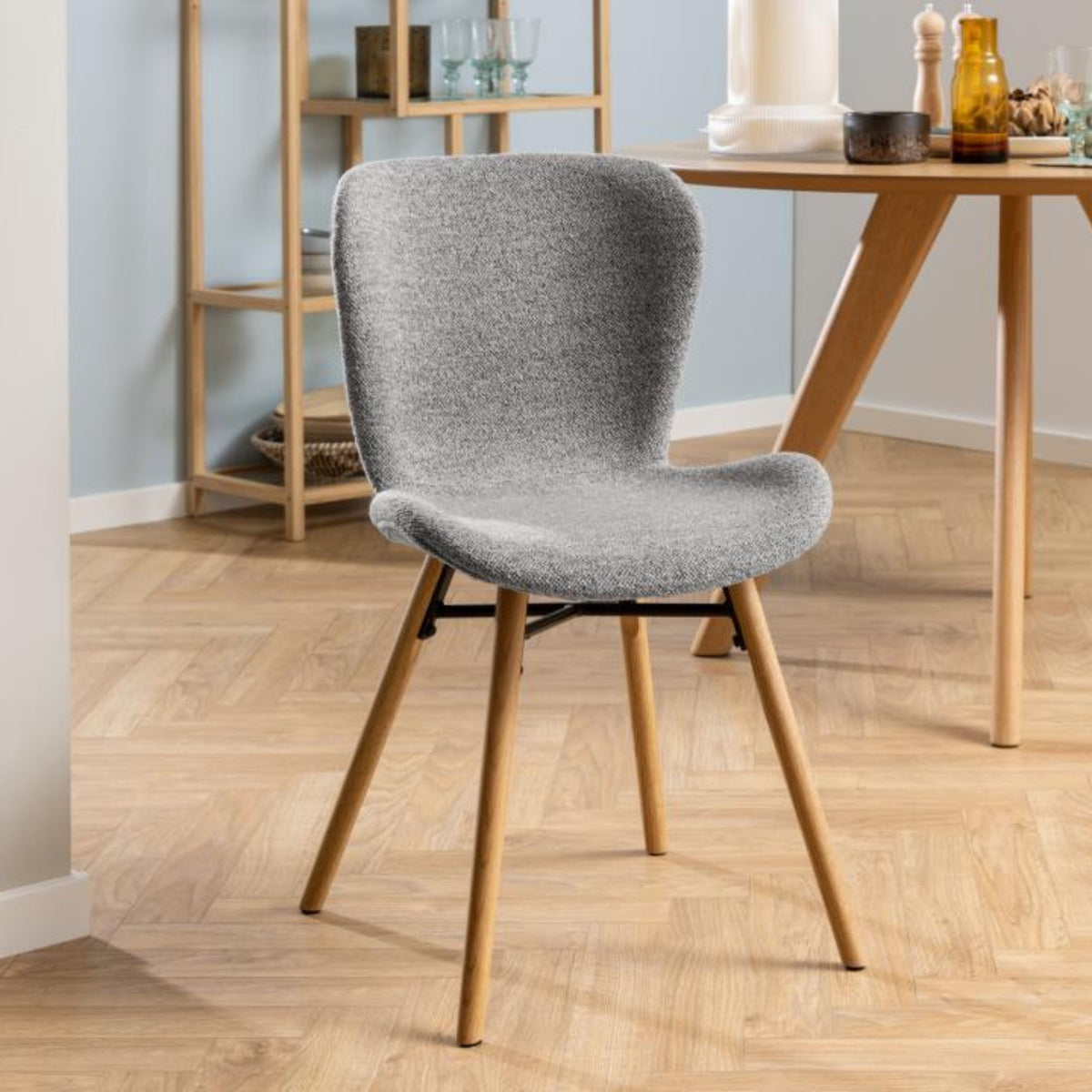 Sedia Agos gambe in legno