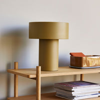 Lampada da tavolo AKI