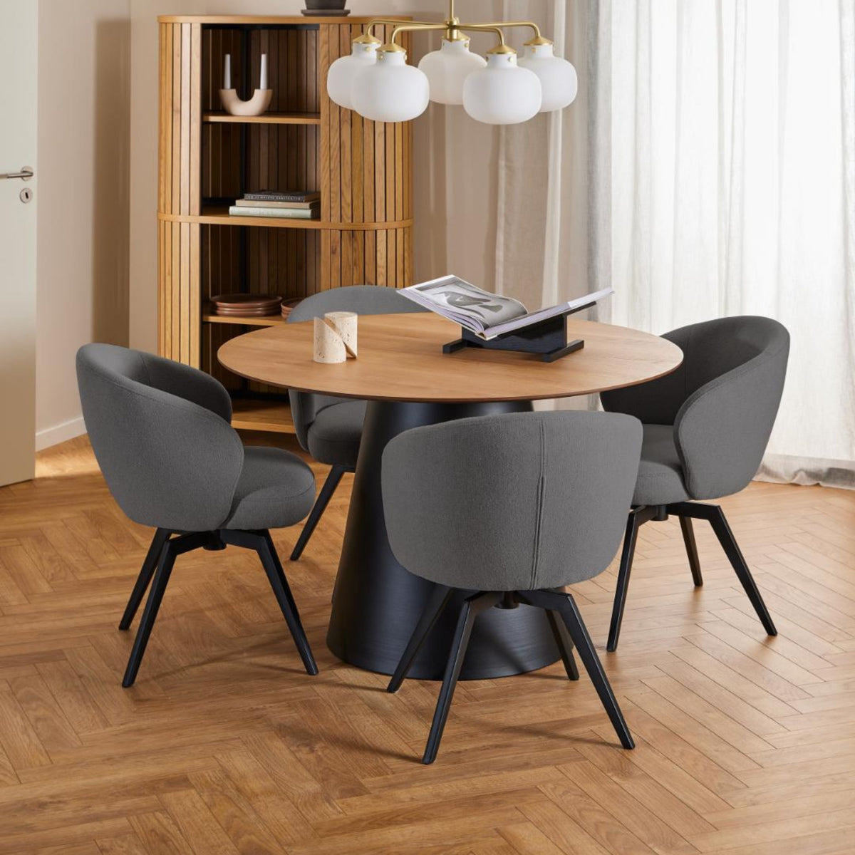 Sedia con braccioli Dean