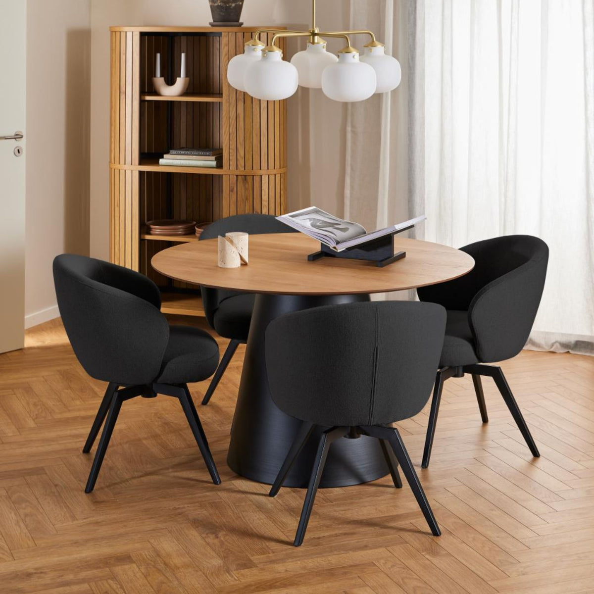 Sedia con braccioli Dean