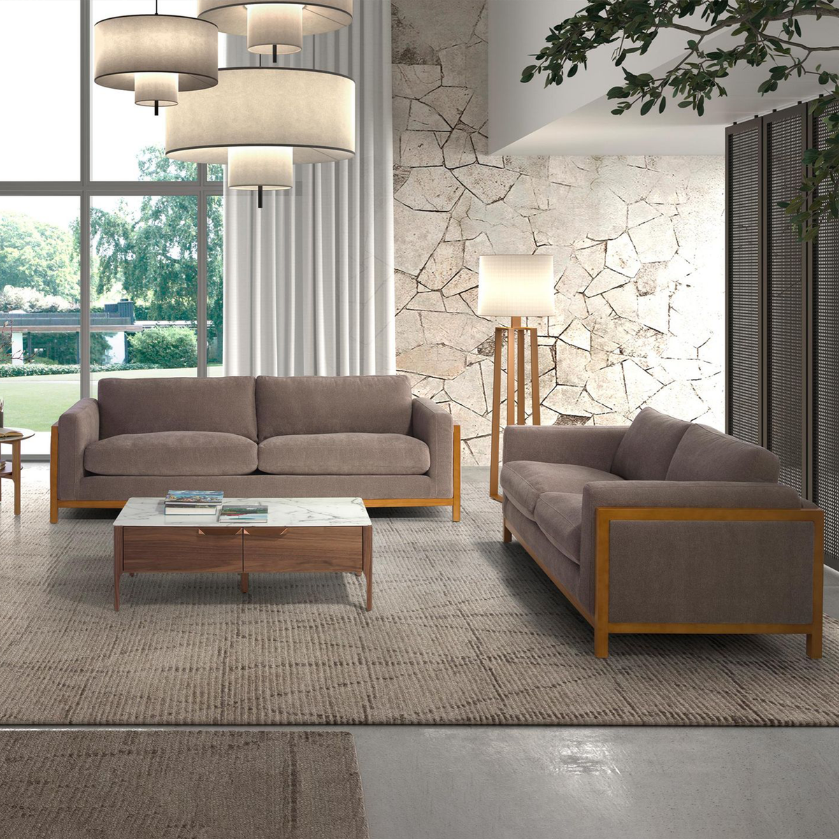 Divano Daniel a 2 posti, design moderno, tessuto marrone, struttura in legno pino. Solidità e stile per il tuo salotto. Dimensioni: 192x92x88cm. Compra online.