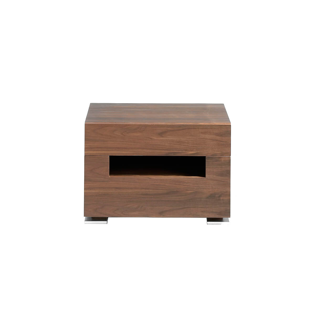 Comodino Nancy in legno impiallacciato noce con led, due cassetti e sistema chiusura rallentata. Misure 58x38x41 cm. Design moderno ideale per ogni camera.