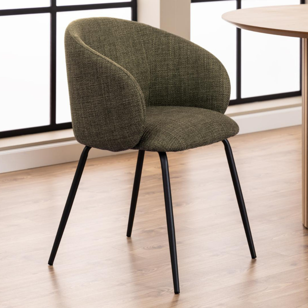 Sedia con braccioli Rebecca