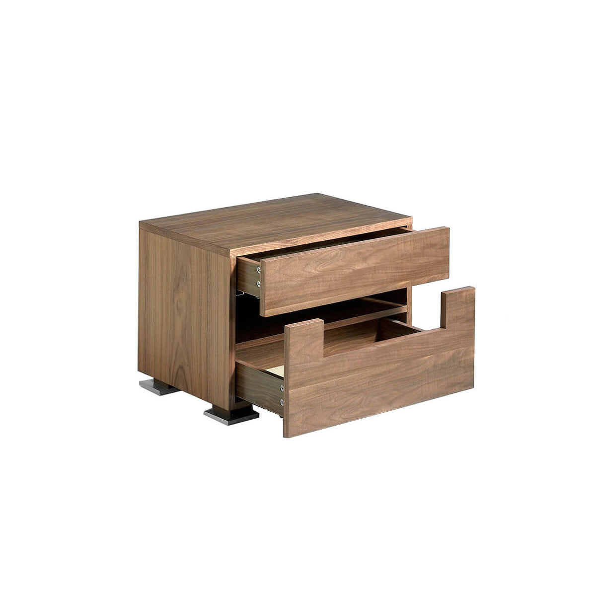 Comodino Nancy in legno impiallacciato noce con led, due cassetti e sistema chiusura rallentata. Misure 58x38x41 cm. Design moderno ideale per ogni camera.