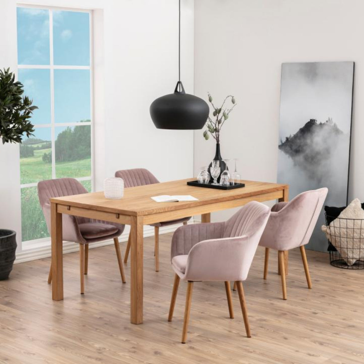 Sedia con braccioli Eris con gambe in legno