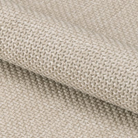 Dettaglio del tessuto beige della sedia Brooke, con trama raffinata e resistente per un look moderno e accogliente.